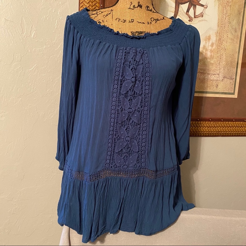 Shirt - Picture 2 of 2
